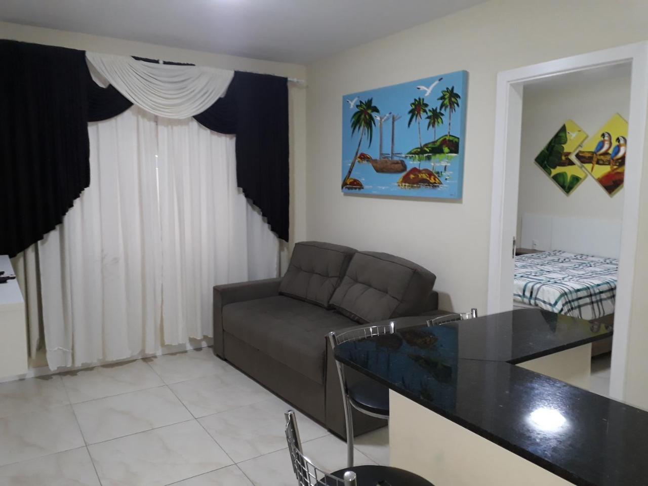 Ótimo Apto. 180 metros da Praia Balneario Camboriu Exterior foto