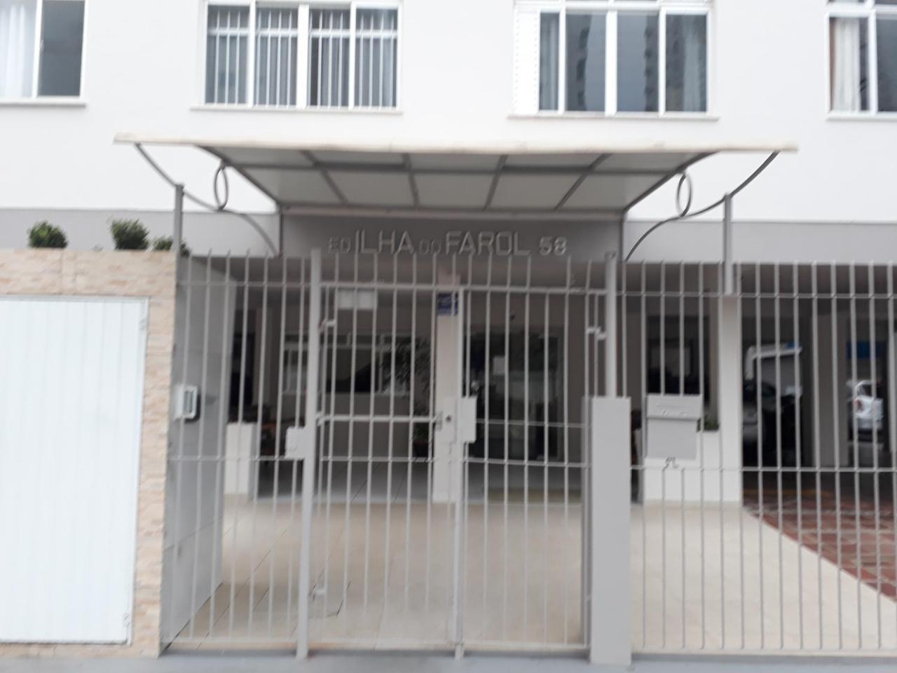 Ótimo Apto. 180 metros da Praia Balneario Camboriu Exterior foto